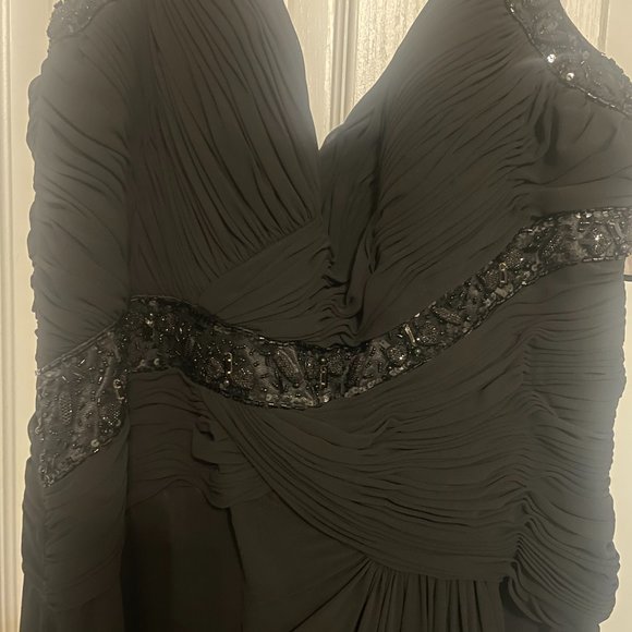 Evening Gown - Picture 3 of 5